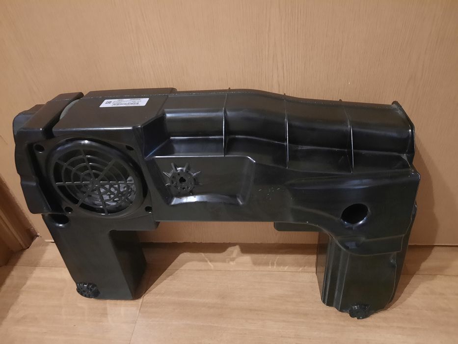 Głośnik subwoofer bagażnika BOSE 8X0035412A  A1 S1 8X oryginał EU
