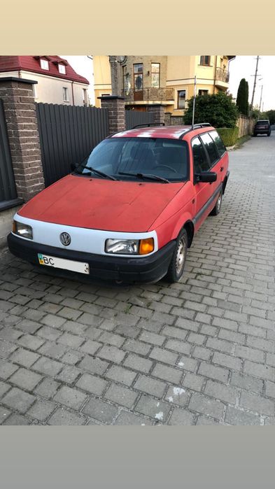 продається volkswagen passat
