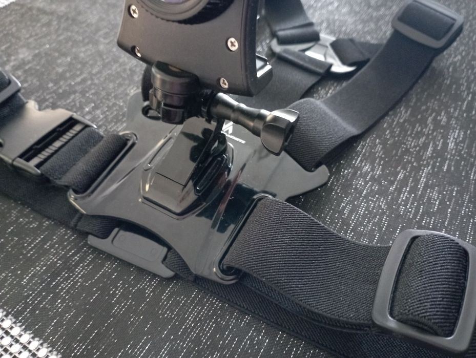 Szelki do telefonu-kamery