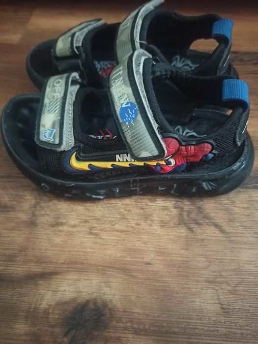 Сандалі хлопчику