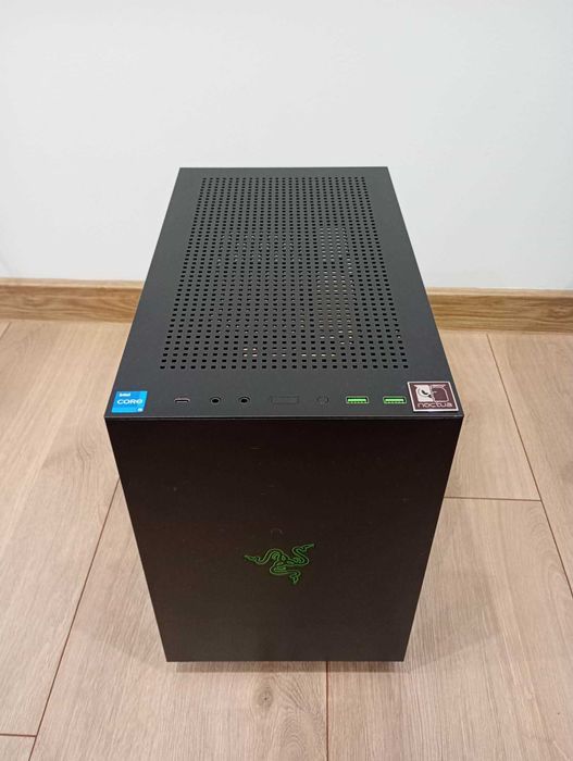 RAZER TOMAHAWK mini-itx obudowa do komputera