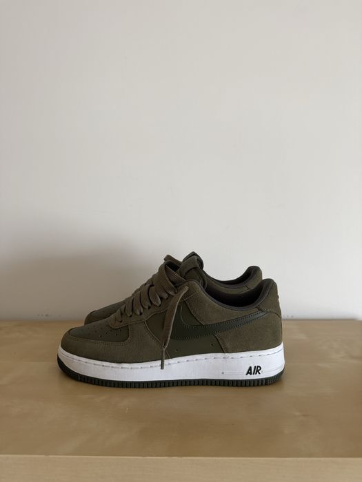 Nike Air Force Novos