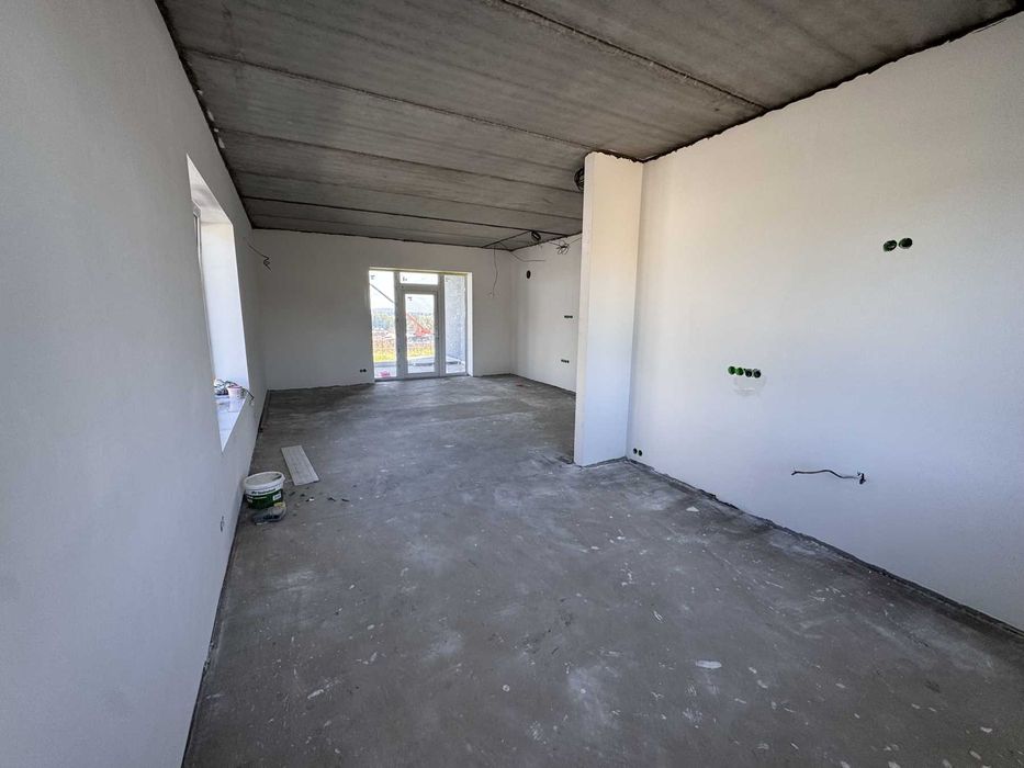 Покраска стен, потолка. 55 грн/м² (1 слой)