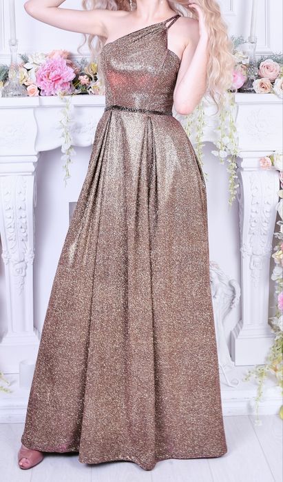 Випускне плаття, вечірня сукня