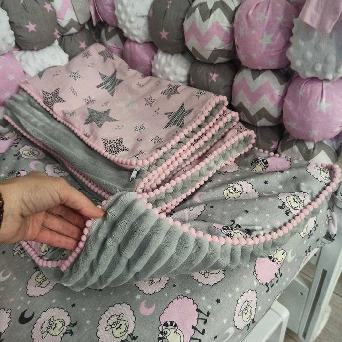 Дитяче ліжко в повному комплекті