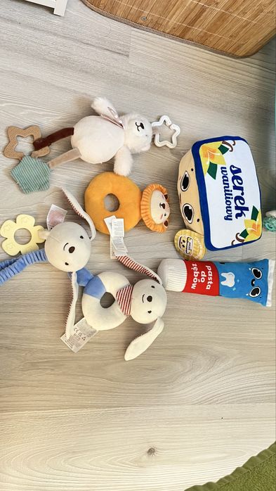 Pluszaki misie grzechotki 6szt