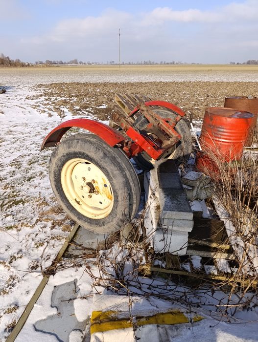 Przednia oś koła MTZ Belarus  80