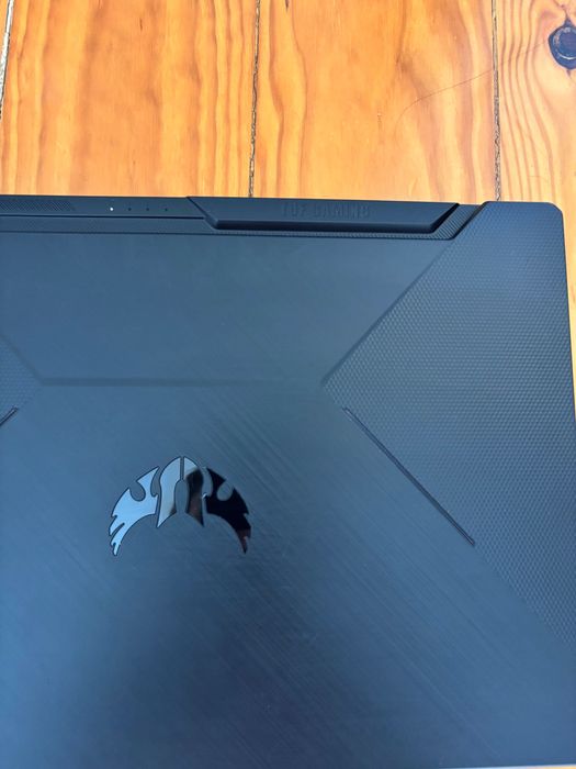 ASUS TUF F15 FX506LHB | i5-10300H | GTX 1650 4GB | SSD 512GB + 1TB extra