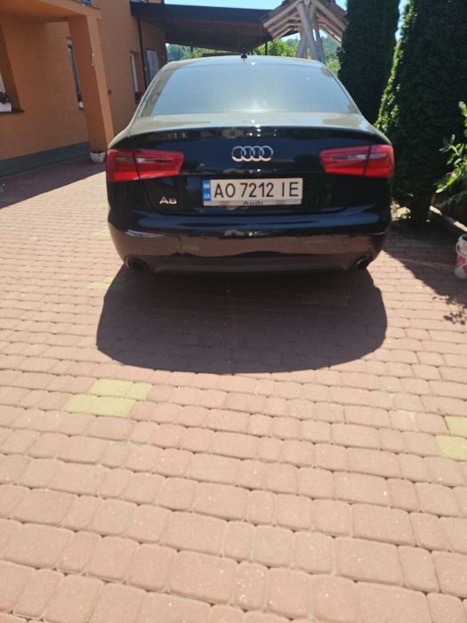 Audi A6 2012 рік