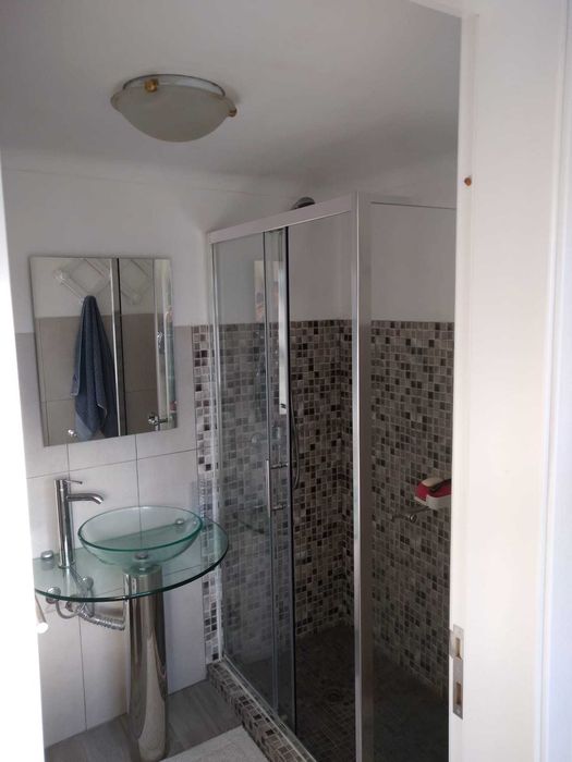 Arrenda-se T3 mobilado