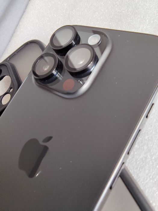 Apple iPhone 16 Pro 128GB Black Titanium