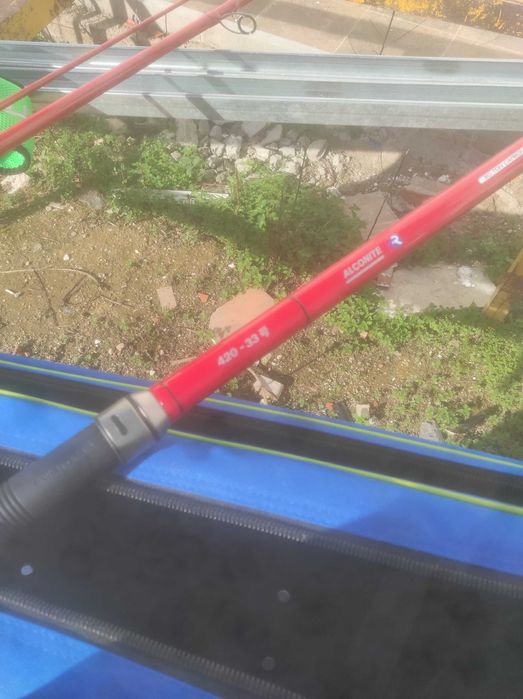 Conjunto Surfcasting Akami