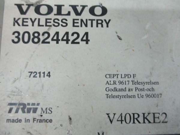 Centralina do fecho central VOLVO V40 Combi (VW)