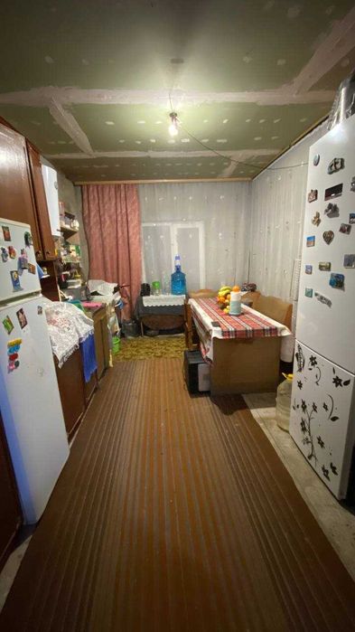 Продаю дім, з великим городом.