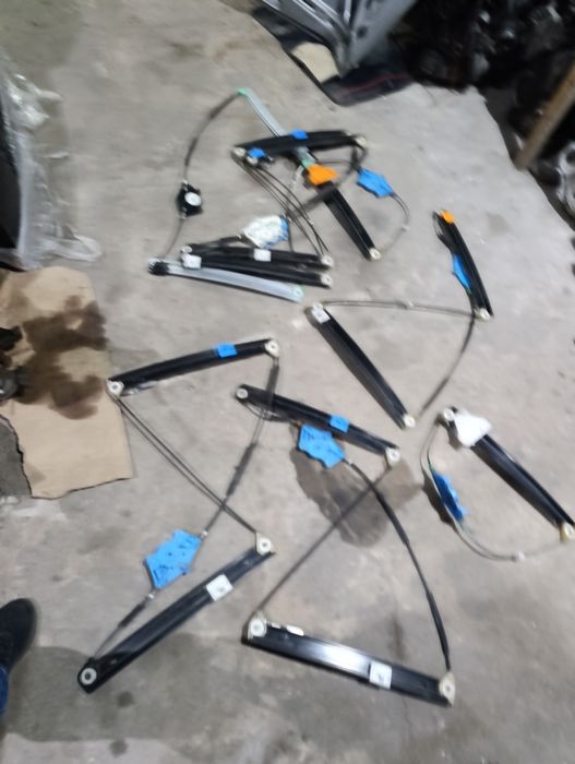 Продам стеклоподъёмник audi a4 b6