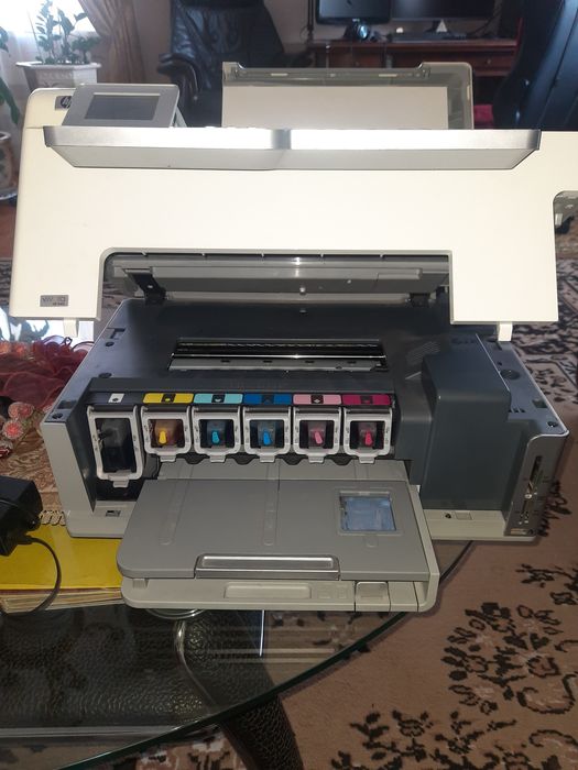 Продам БФП HP FOTOSMART C7283 Oll-in-One (принтер,факс,копір,сканер)