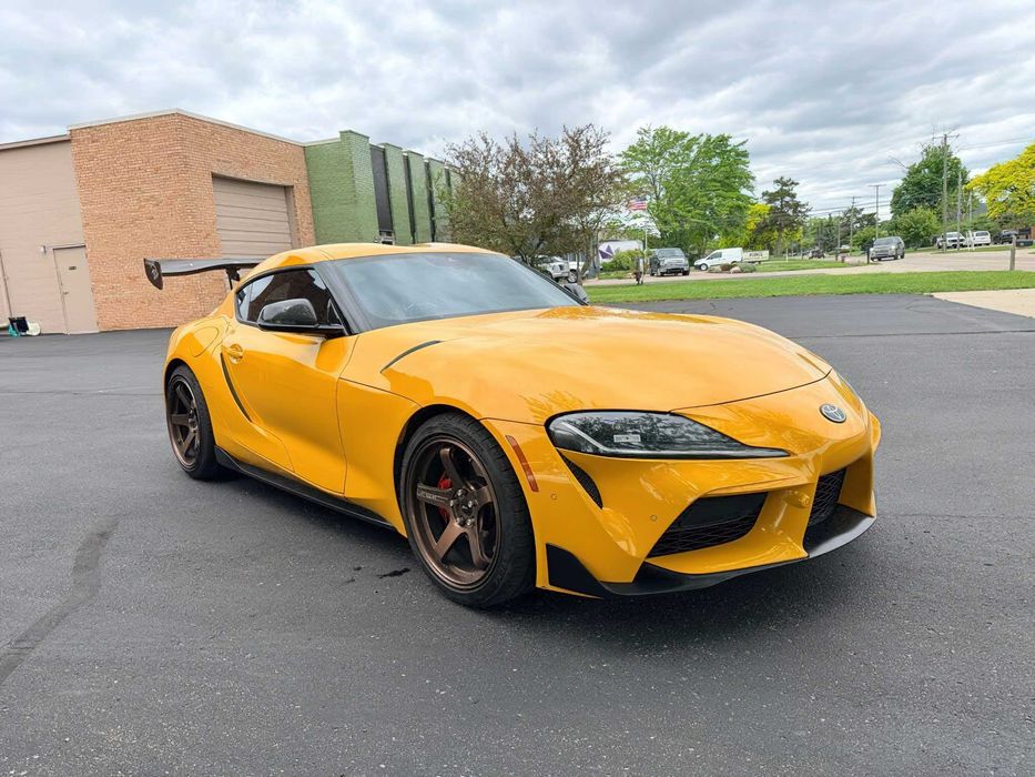 Toyota Supra Premium      2022