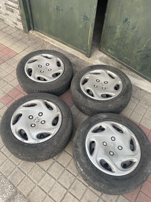 Pneus Peugeot 175/65R14