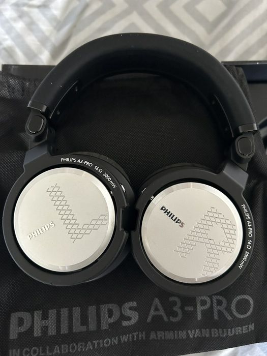 Навушники Philips A3 PRO   Armin Van Buuren