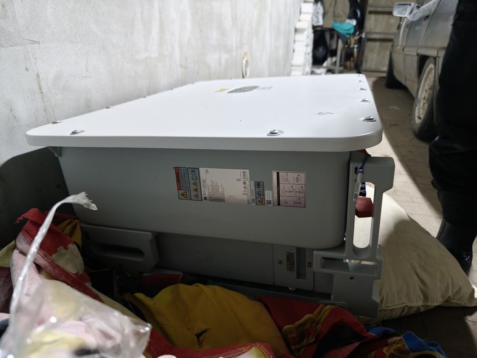 Huawei Інвертор мережевий SUN2000-330KTL-H1