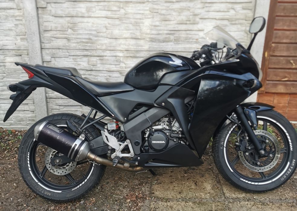 Honda Cbr 125. Rok 2014