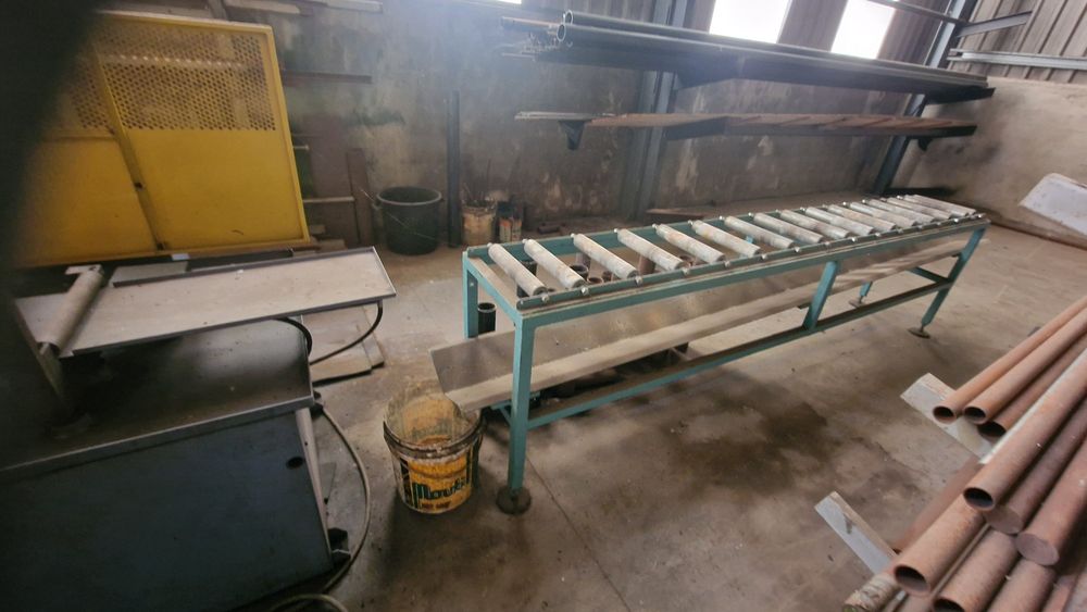 Serrote de fita com tapete 400 maquinas de metalomecanica