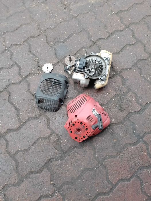 Silnik do kosy spalinowej NAC WLBC 260 2ZTU uszkodzony na części