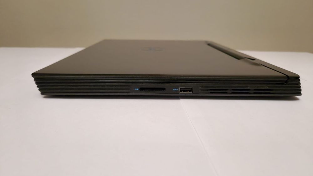 Ігровий ноутбук Dell G5 5590 RTX 2060 i7-9750H 144Hz