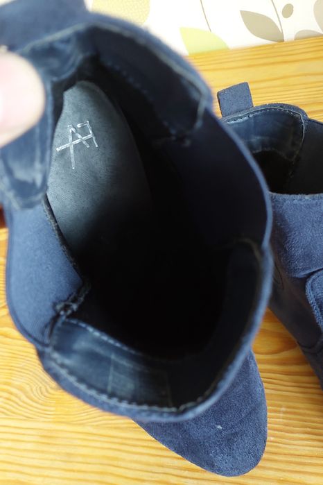 Взуття чоловіче фірмове