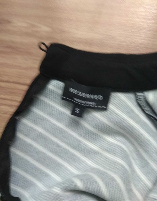 sukienka Reserved