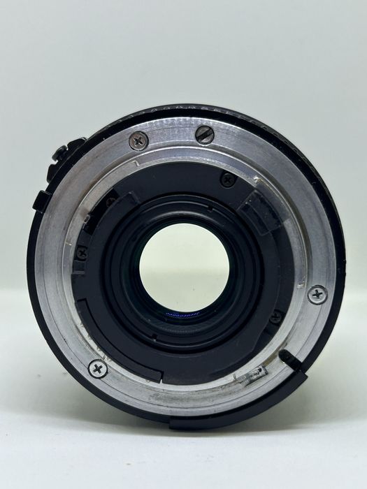Nikon AF Nikkor 24 mm f/2.8
