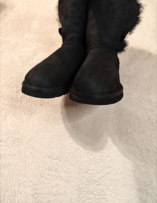 Уггі ugg моделі bailey button bling 38р 24см