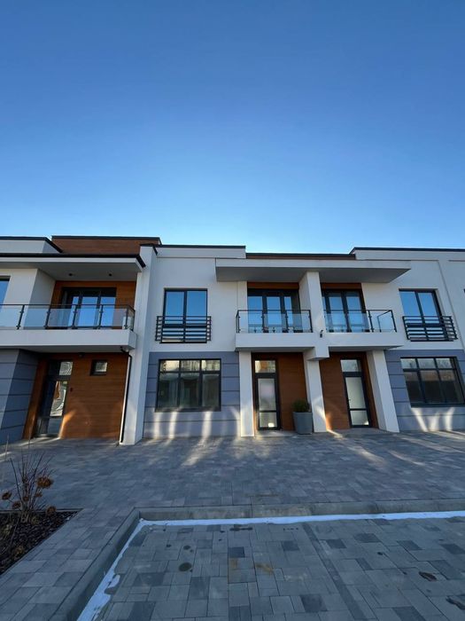 ГОТОВИЙ таунхаус 123м2. Закрита територія. Вовчинці!