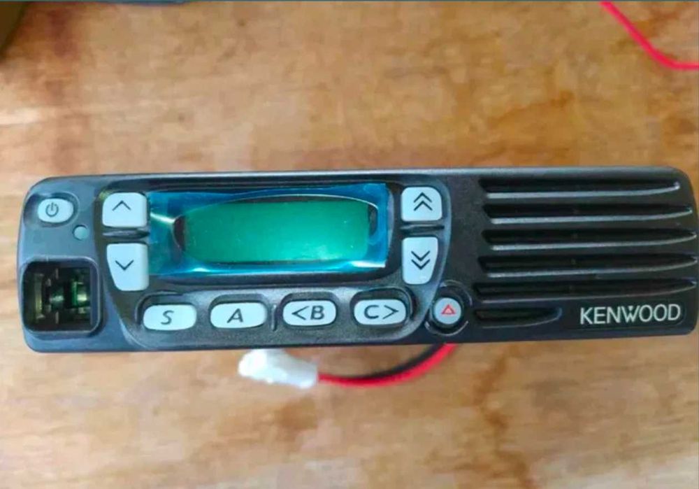 Kenwood 2260-1 в комплекті