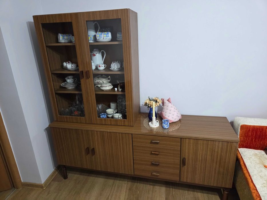 Meble - stolik pod telewizor, szafka, witryna