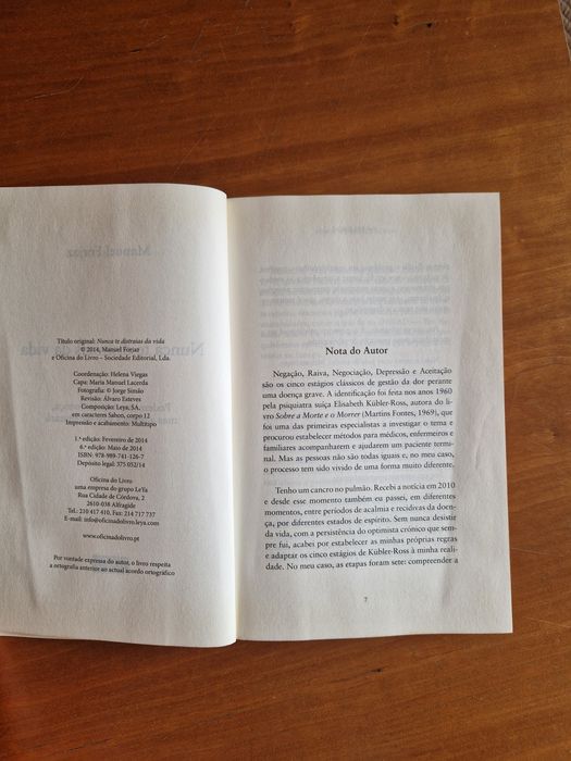 Livro biográfico"Nunca te distraias da vida", de Manuel Forjaz