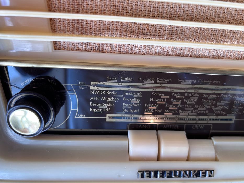 Rádio antigo ótimo som com FM