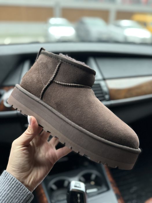 Взуття жіноче уги Ugg
