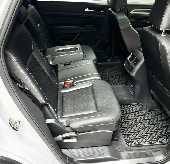 Продам Volkswagen Atlas Cross Sport 2020