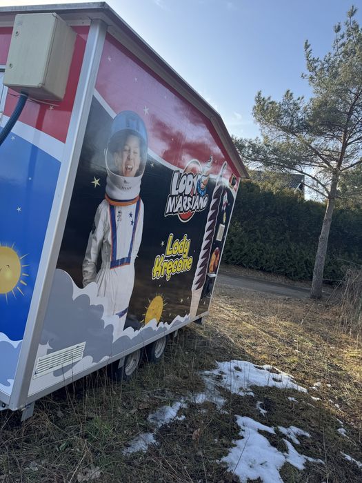 Budka przyrczepa lody granity !