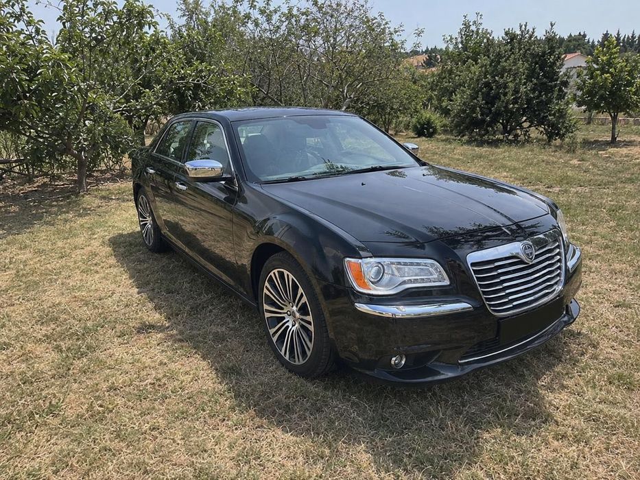 Lancia thema 3.0 tdi platinum 240cv