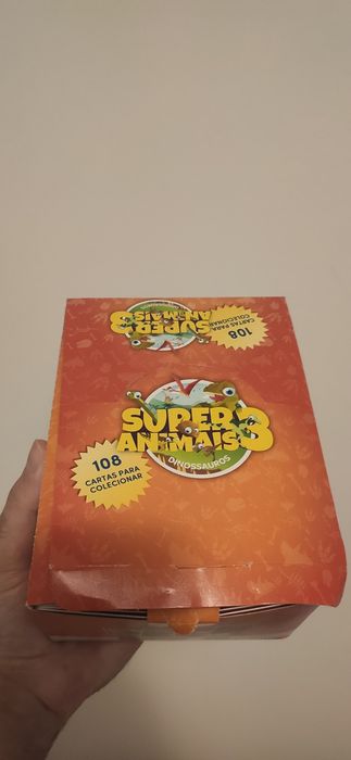 Caixa com Carteiras por abrir Colecção Super animais 3