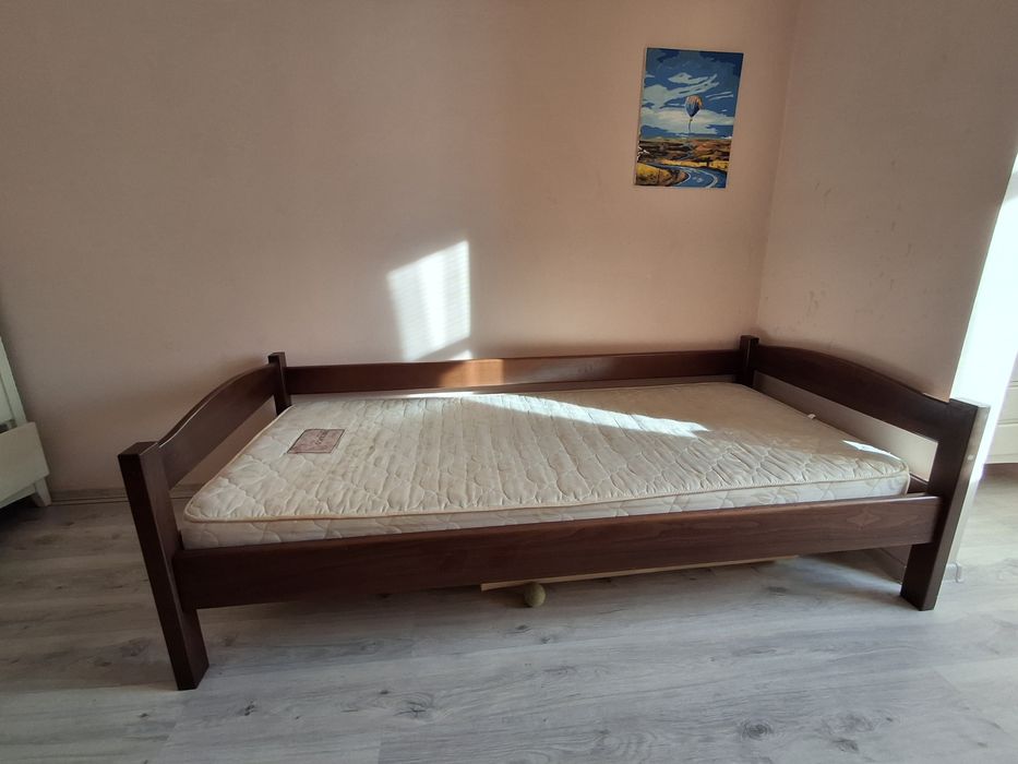 Ліжко з дерева, з матрацом. Кровать односпальна 90×200