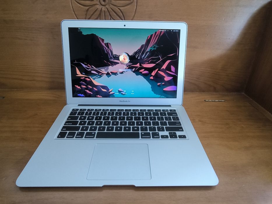 MacBook air 7,2 (2017)