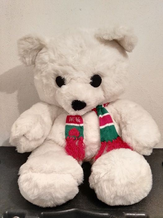 Urso Peluche com cachecol