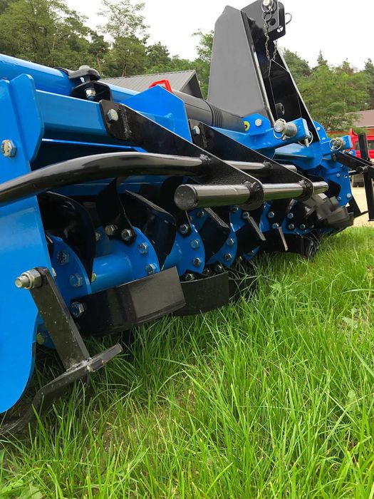 Do traktora nowa Glebogryzarka do ogrodu solidna kostrukcja Dostawa