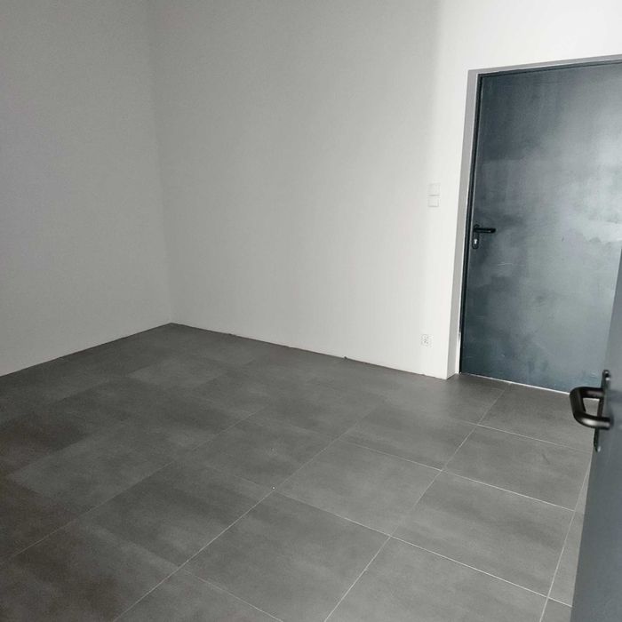 Lokal użytkowy do wynajęcia 145 m²