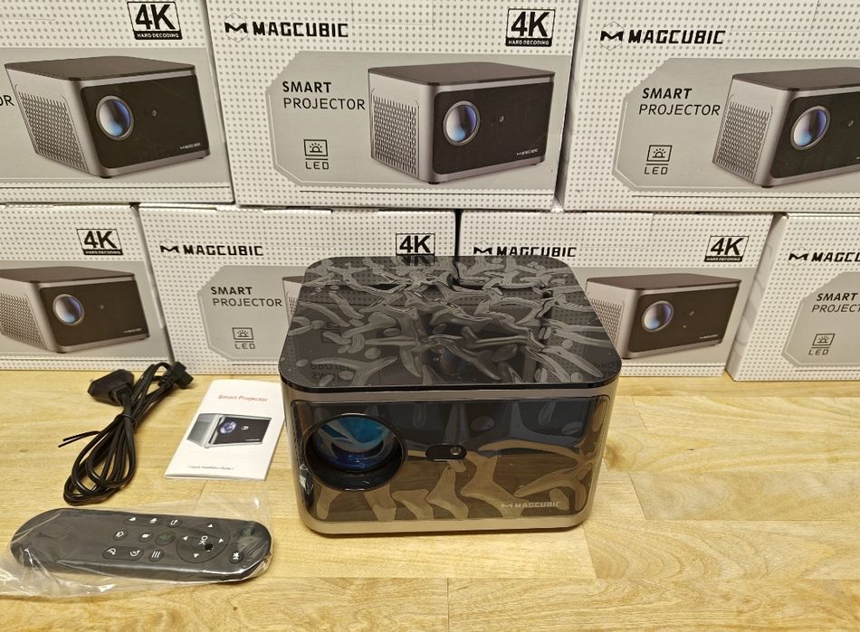 Projetor Android + 1080P NATIVA + Focus eletrônico + Keystone 4D