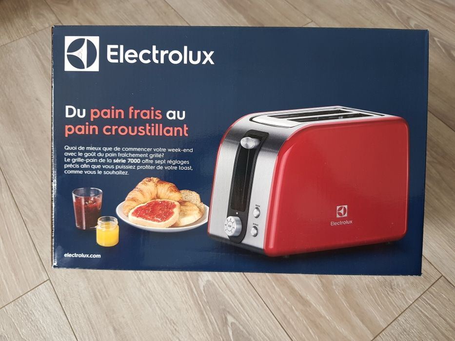 Toster Elecrolux 850 W Nowy nieotwierany