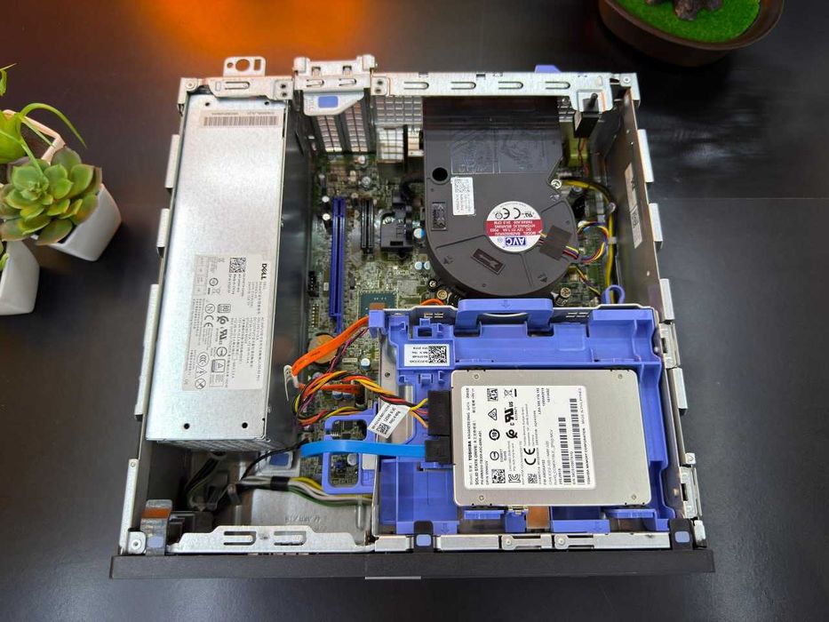 Dell Optiplex 7050, core i5, 256gb ssd